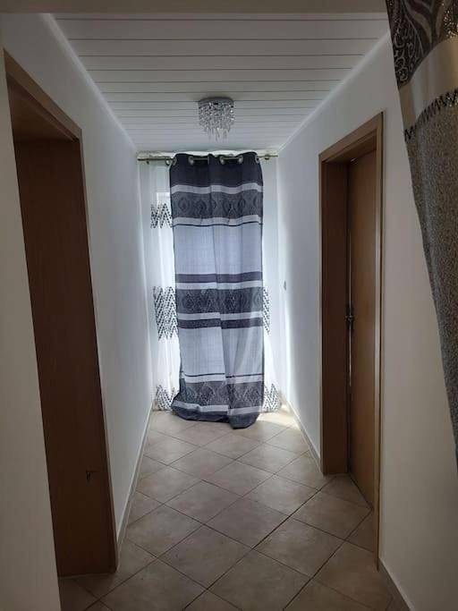 Ganze Wohnung, One-Bedroom Apartment in Weilerswist, Rheinland