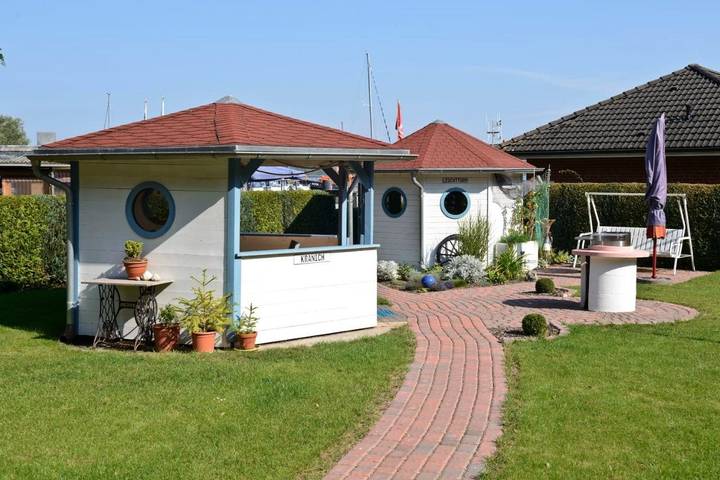 Ferienwohnung für 3 Personen, mit Terrasse und Garten sowie Seeblick und Ausblick in Klausdorf - 3