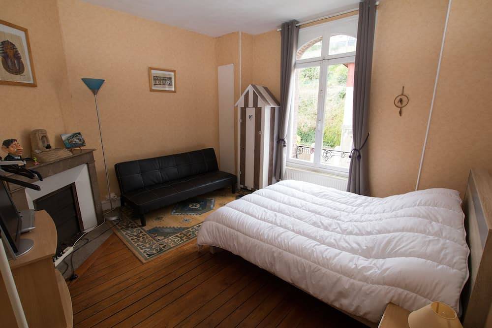 Gran casa en Dieppe cerca de la playa y del centro de la ciudad. in Dieppe (Sena Marítimo), Región de Dieppe