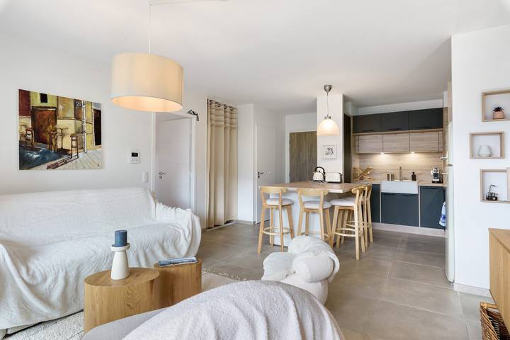 Hel lägenhet, Apartment "Écrin Montagnard - Horizon Vercors" with Mountain View and Balcony in Lans-en-Vercors, Parc naturel régional du Vercors