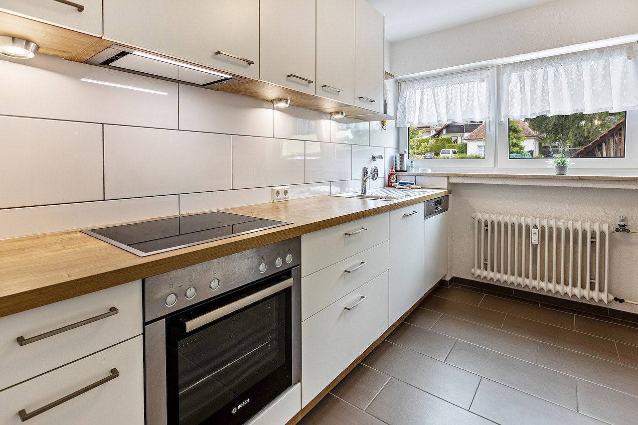 Ganze Ferienwohnung, Ferienwohnung Am alten Brunnen - 3-Zimmer-Fewo, Balkon, 90qm in Gaienhofen, Untersee