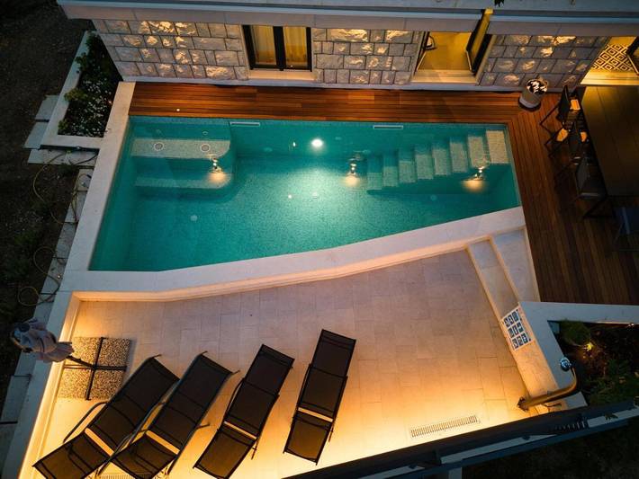 Villa pour 6 personnes, avec piscine ainsi que jacuzzi et jardin, animaux acceptés à Slano - 3