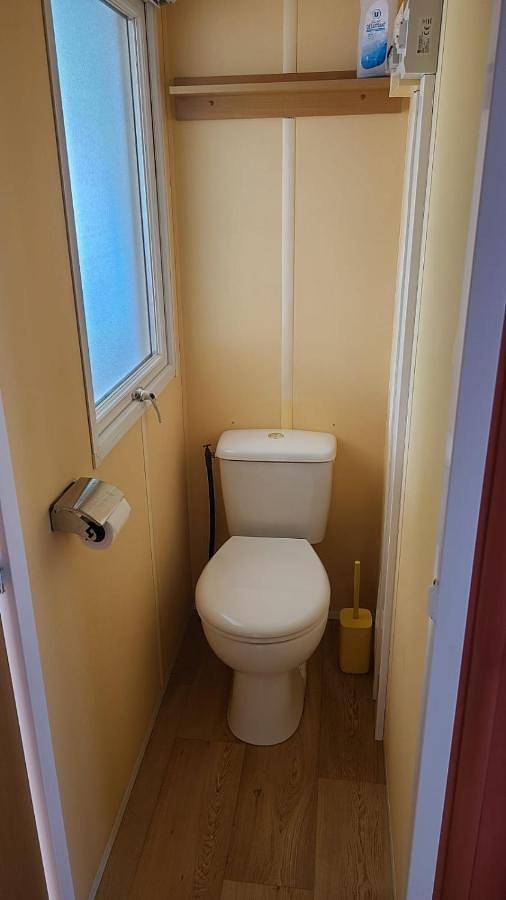 Camping pour 4 personnes, avec piscine et terrasse, animaux acceptés à Meschers-sur-Gironde - 2