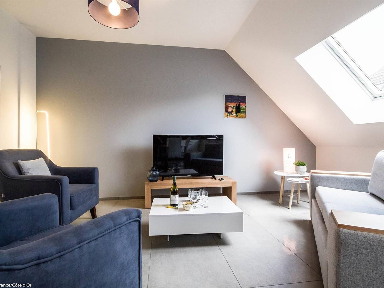 Ganze Wohnung, Elegantes Ferienhaus im Weinberg, 2 Zimmer, Klimaanlage, Nähe Beaune in Puligny-Montrachet, Beaune und Umgebung