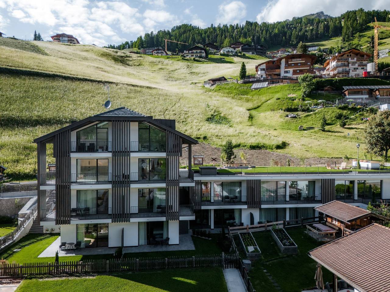 Ganze Wohnung, Anna Lodges - Apartment tyrolean style in Plan da Tieja, St. Christina in Gröden