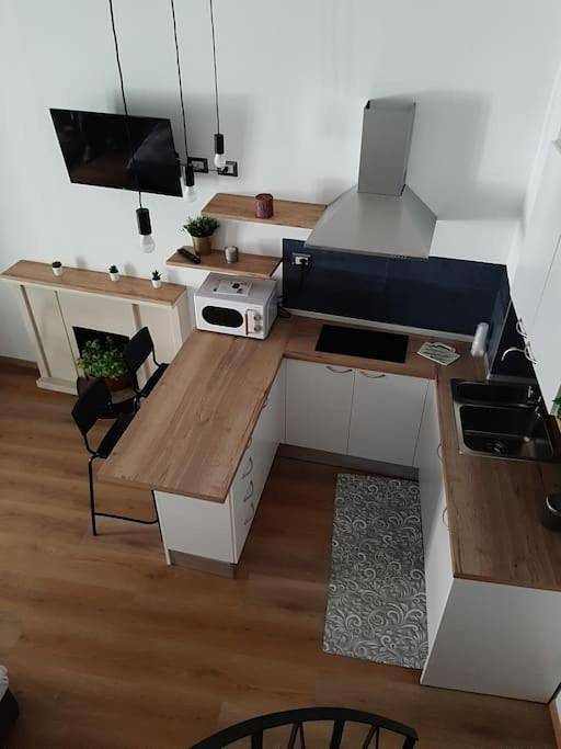 Gîte pour 4 personnes, avec vue et balcon à Vallata - 3