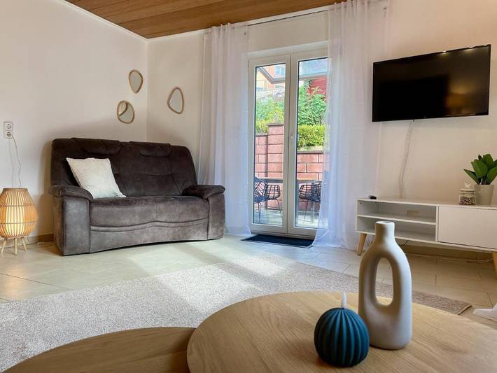 Ferienwohnung für 3 Personen, mit Terrasse und Garten