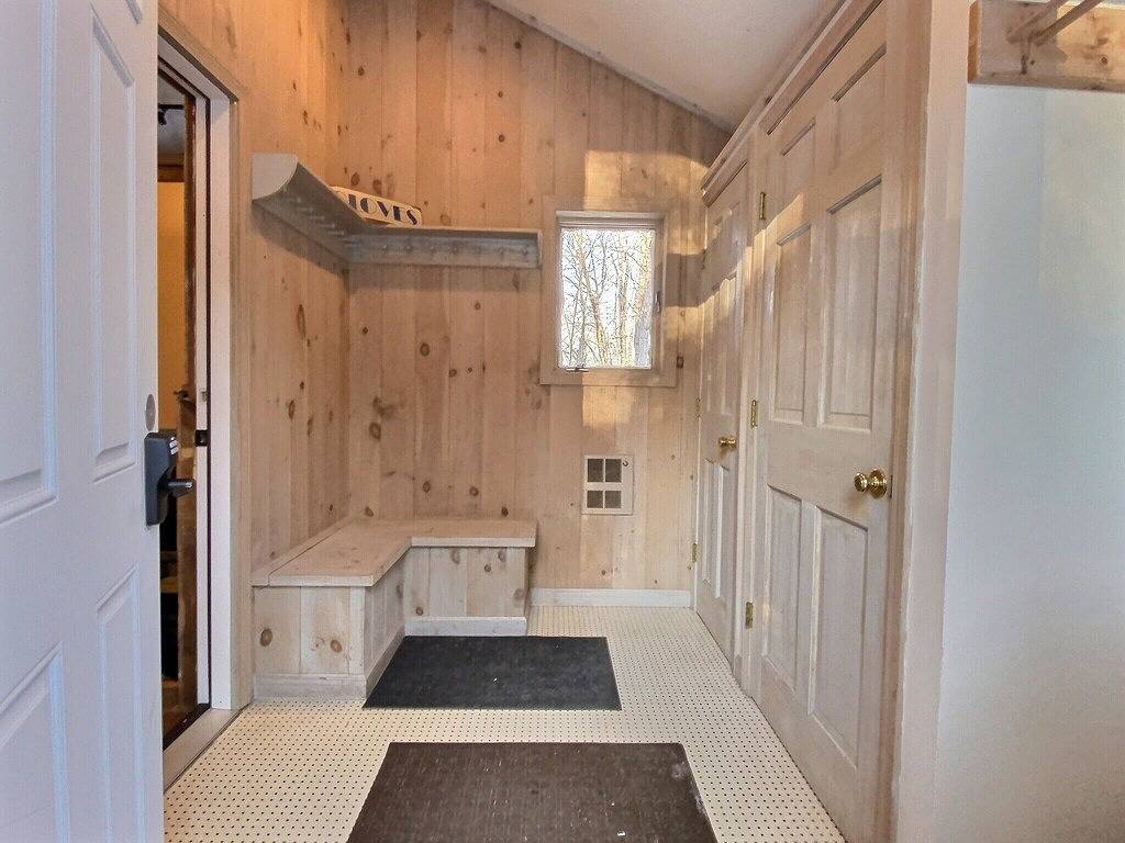 The Big Lebearski! Hot Tub, Fireplace! in Killington, Rutland County