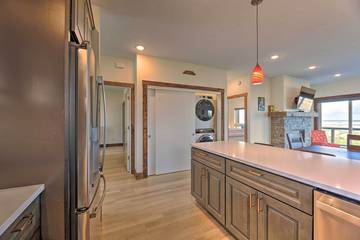 Cottage for 6 Guests in Oregon Coast, Oregon, Picture 2