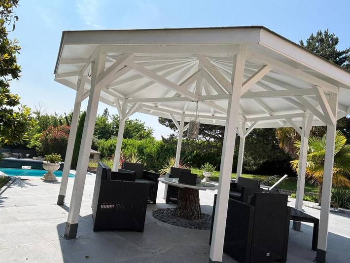 Casa de huéspuedes para 2 personas, con piscina además de vistas y jardín - 1