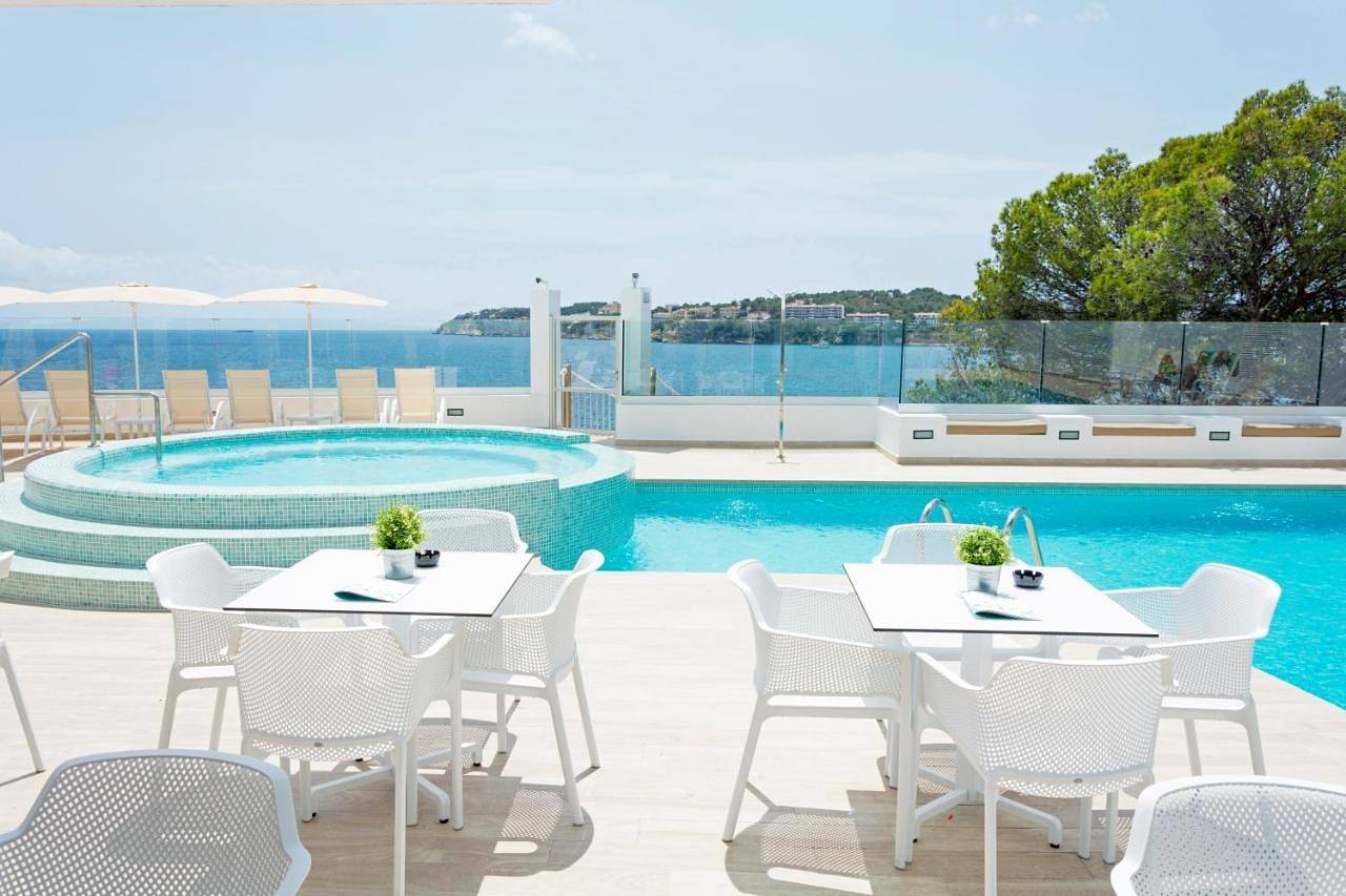 Hsm Sandalo Beach in Torrenova (Spanien), Calvià