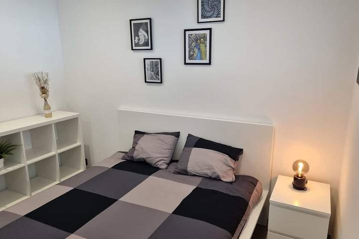 Gîte pour 2 personnes à Givet (homonymie) - 2