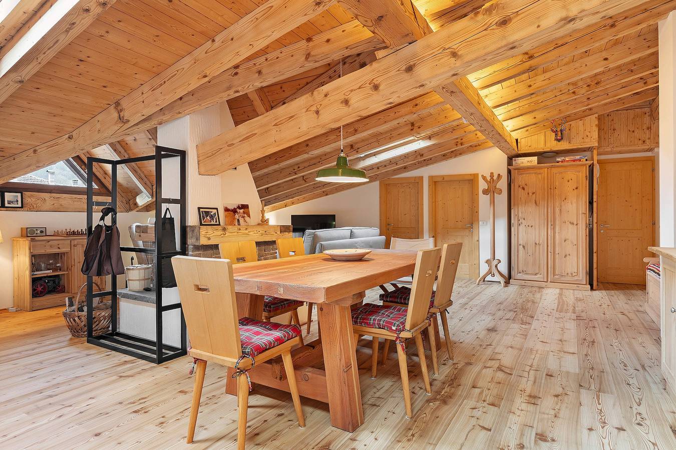 Charmante Dachwohnung in den Valli di Borzago in Spiazzo, Adamello-Presanella-Alpen