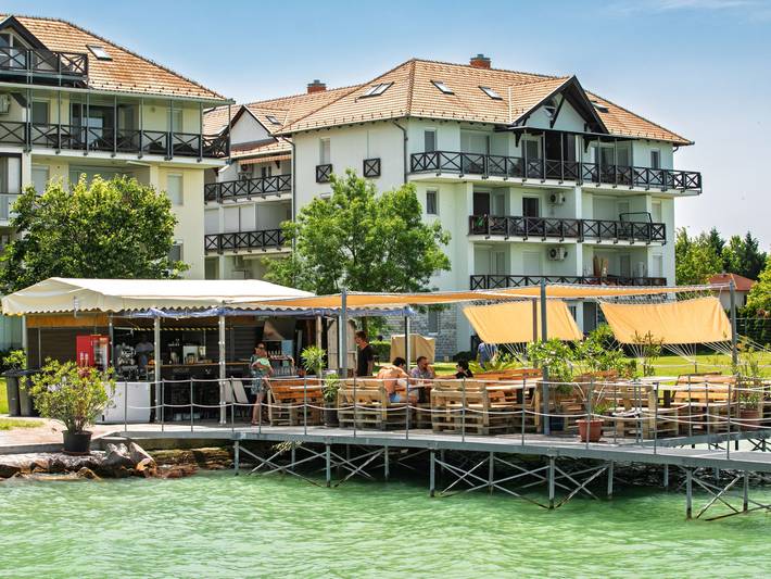 Ganze Wohnung, Karen in Balatonőszöd, Plattensee Südufer