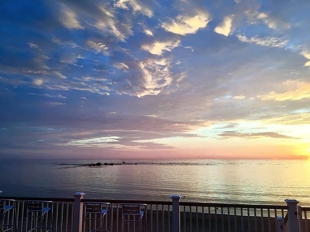 4 Br / 2 Badestrandhaus. Direkt am Strand. Scituate Harbour zu Fuß erreichbar! in Scituate, Massachusetts