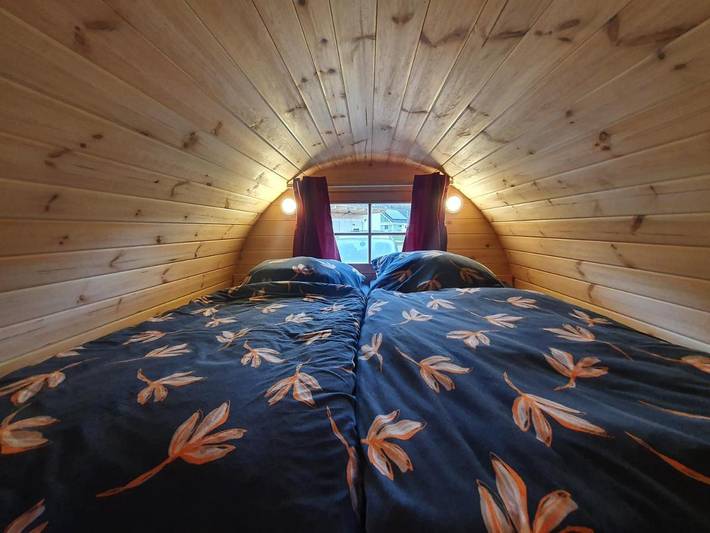 Ferienanlage für 4 Personen, mit Ausblick und Terrasse sowie Garten in der Eifel