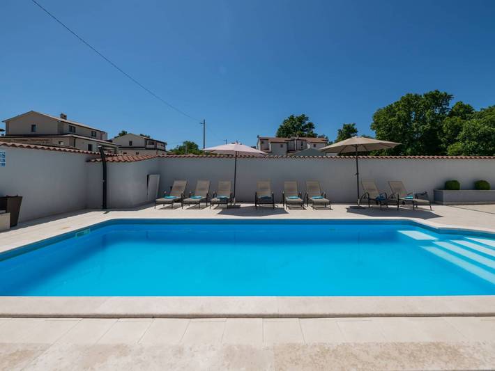 Ferienhaus für 8 Personen, mit Garten und Pool, mit Haustier in Kosinozici - 4