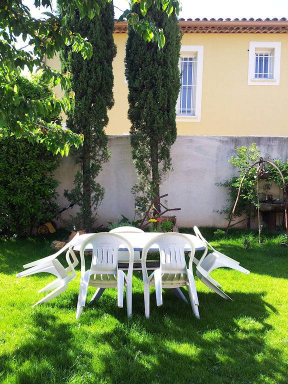 Gîte pour 5 personnes, avec jardin dans les Bouches-du-Rhône - 4