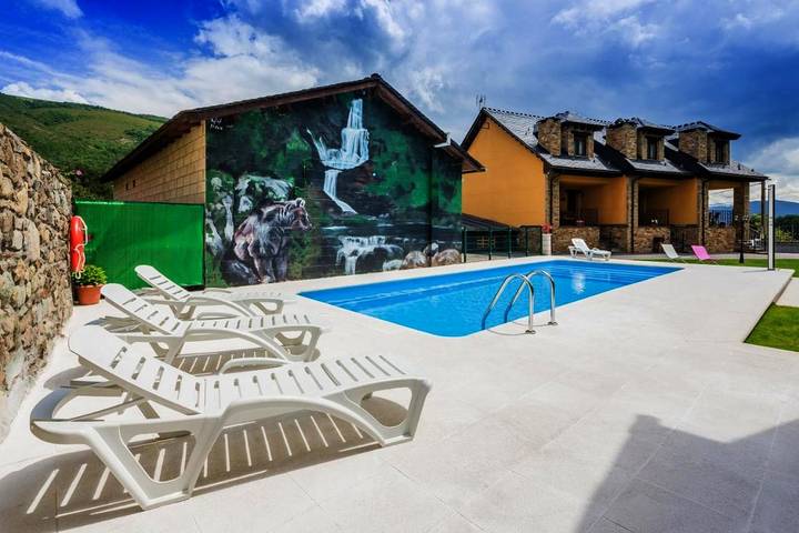 Casa rural con piscina para 6 personas, con Balcón y Terraza además de Jardín y Piscina en Eo-Navia - 4