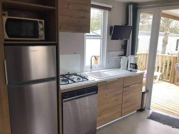 Mobil home pour 4 personnes, avec bassin pour enfant à Névez - 3