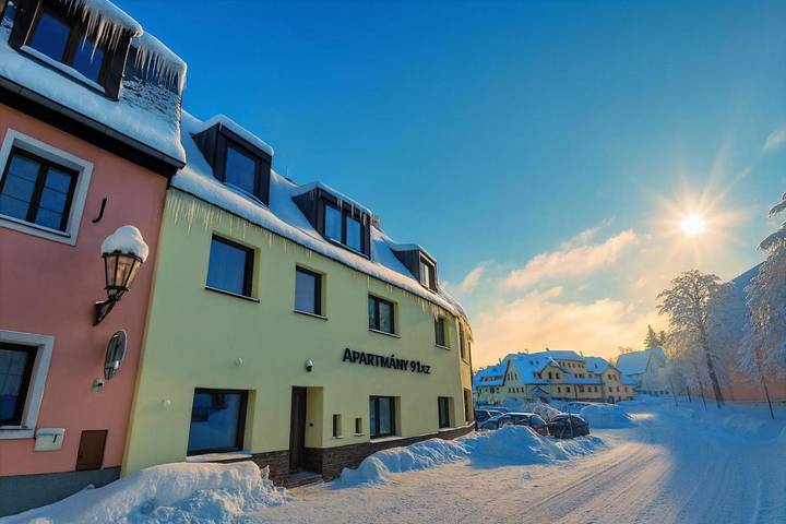 Apartament wakacyjny dla 3 osób, z widok i ogród oraz sauna w Bozi Dar