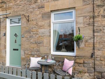 Cottage for 4 People in Amble, Northumberland Coast, Photo 1