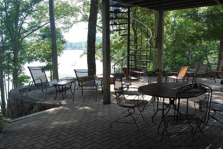 Vacation house for 8 people, with yard and balcony in Kentucky