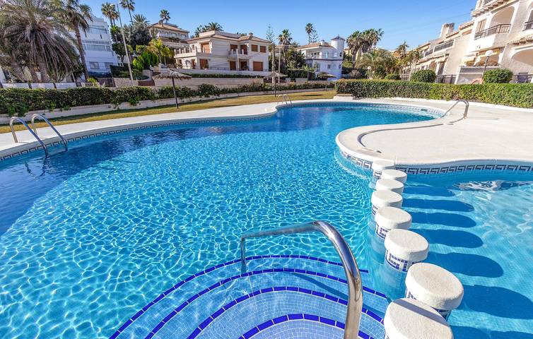 Entire holiday apartment, Sea View Apartment with Pool, Parking & Terrace in Playa Cala Bosque (Orihuela), Cabo Roig