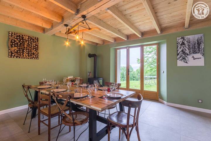 Gîte pour 6 personnes, avec terrasse dans Lac du Bourget - 2