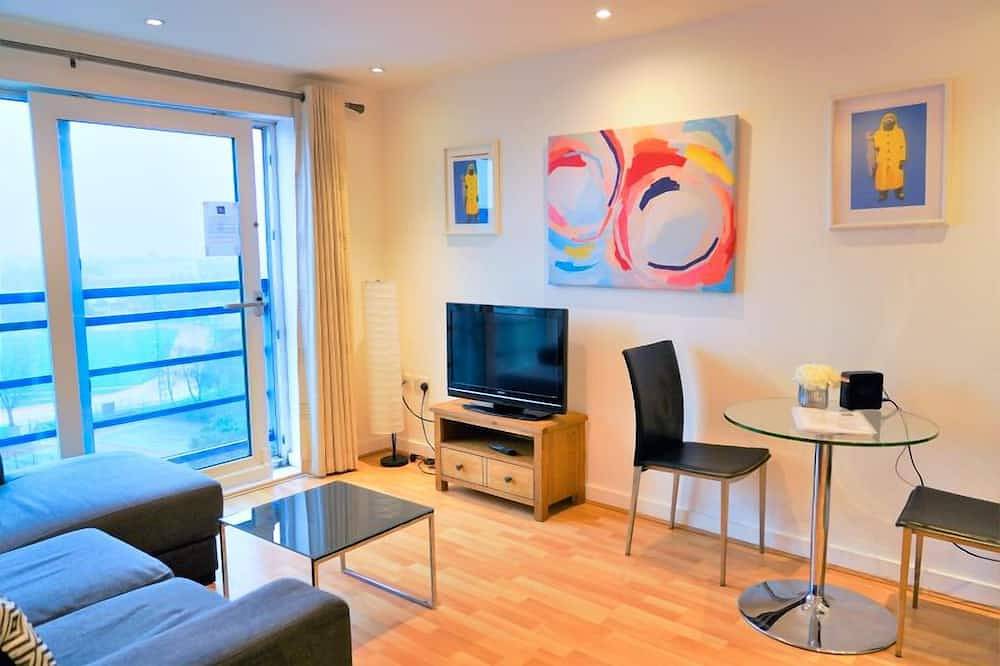 Entire apartment, A modern apartment, fully equipped with everything needed for a comfortable stay in Portsmouth, South East England