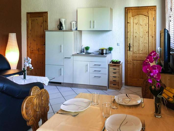 Bungalow für 4 Personen, mit Terrasse und Garten, mit Haustier am Kummerower See - 3