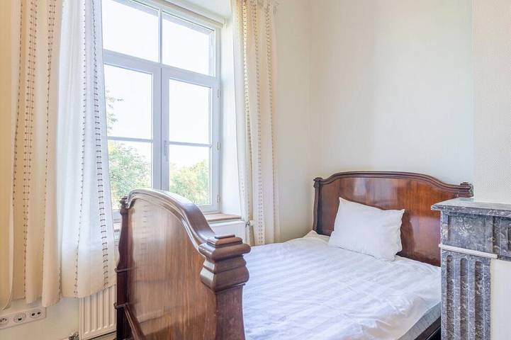 Location de vacances pour 15 personnes, avec terrasse et jardin, animaux acceptés à Cerfontaine - 4