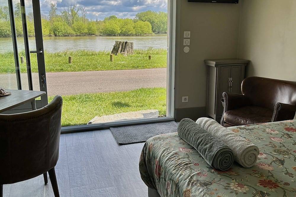 Apartamento entero, Studio Avec vue sur Loire et Grand Jardin. Animaux Accepter ! in Beaugency, Valle del Loira