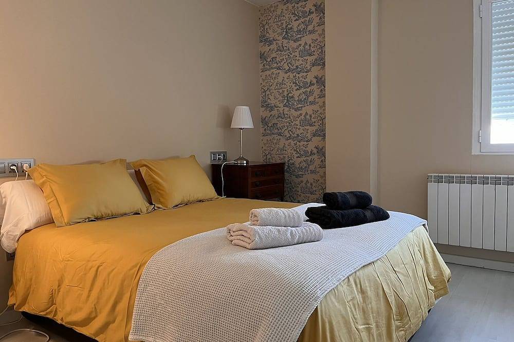 Entire apartment, 18 Major Towers Historic Center in Saragossa, Saragossa Province