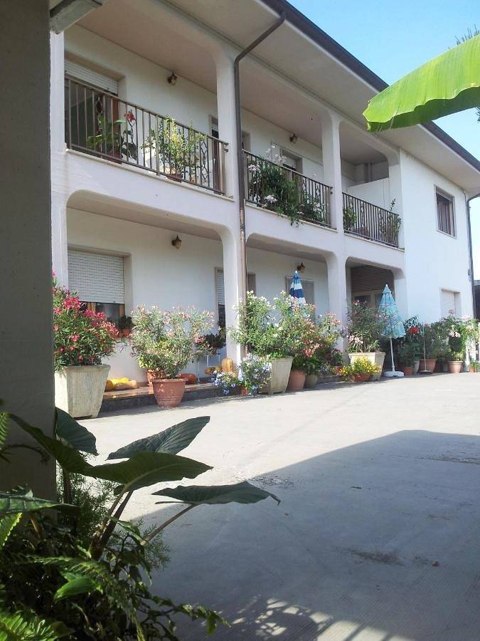 Double Room with Private Bathroom in Provincia di Teramo