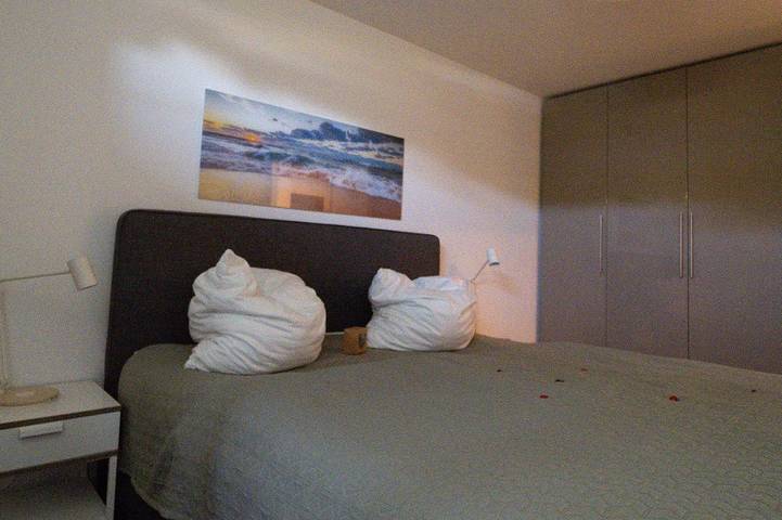 Ganze Wohnung, Seensucht – Dein Wellness Apartment am Scharmützelsee | Sauna & Whirlpool in Storkower See, Wendisch Rietz