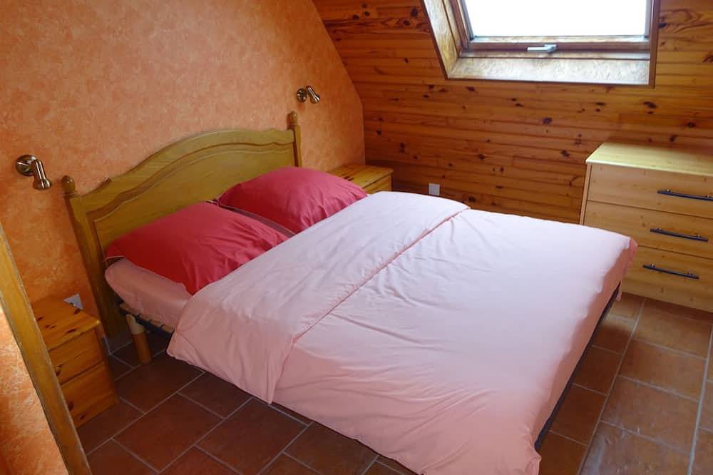 Chalet''Le Chardon '' Alquiler de 67m2 + 20m2 de 2 a 7 personas con opción modular in Murat-le-Quaire, Parque Natural Regional Volcans d'Auvergne