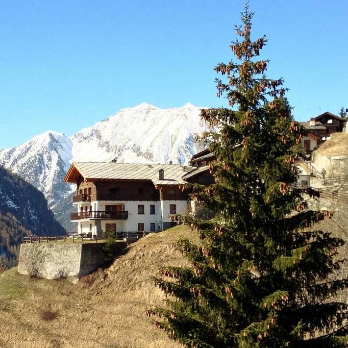 Gîte pour 2 personnes, avec jardin et terrasse à Ayas - 2