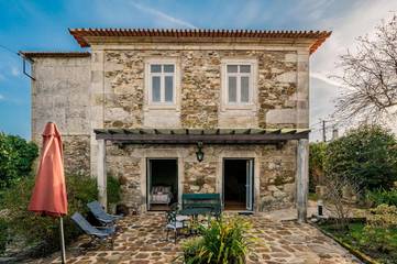 Gîte pour 2 personnes, avec jardin dans Venade
