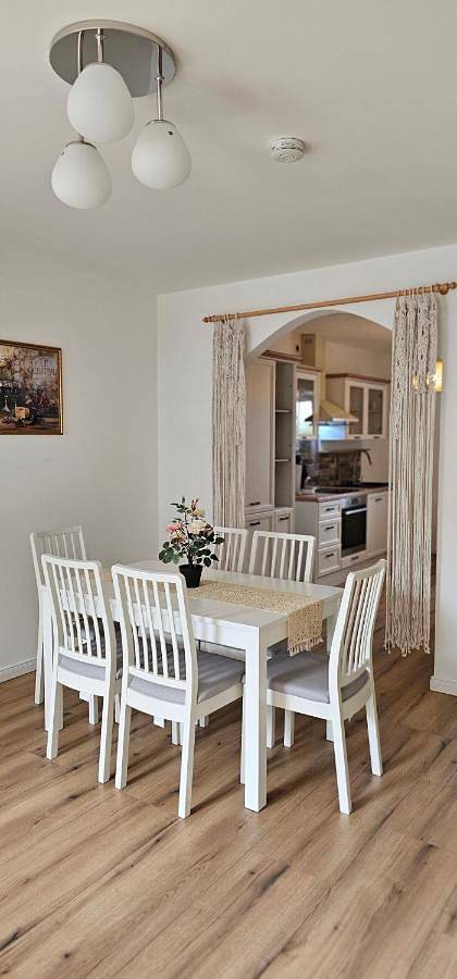 Ferienwohnung für 6 Personen, mit Balkon in Andernach - 4