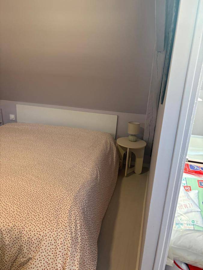 Appartement entier, Solesmes exceptionnel studio in Solesmes, Département Nord