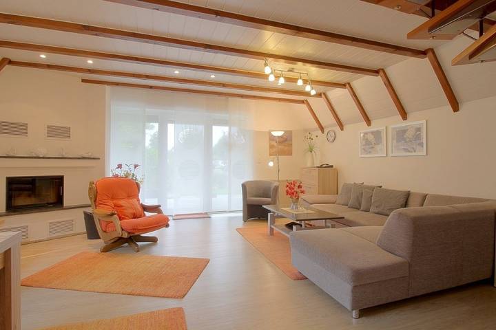 Ferienhaus mit Meerblick für 4 Personen, mit Terrasse und Garten an der Wurster Nordseeküste