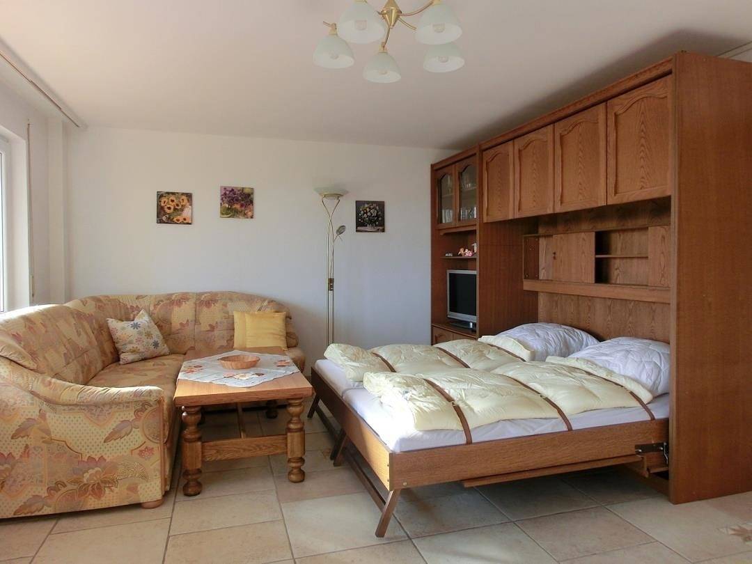Geheel vakantieappartement, Vakantieappartement voor 6 personen met balkon in Meersburg, Region Bodensee-Oberschwaben
