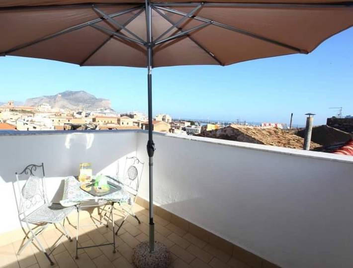 Appartamento per 3 persone, con Vista oceano e Terrazza nonché Panorama a Castellammare (Palermo)