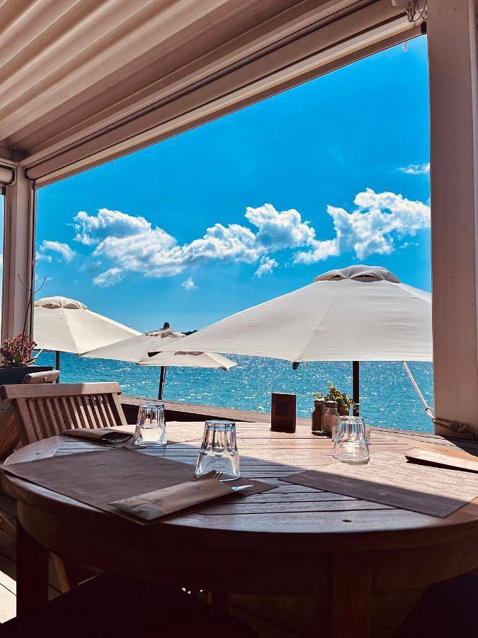 Résidence Domaine De Caranella in Cala Rossa, Lecci