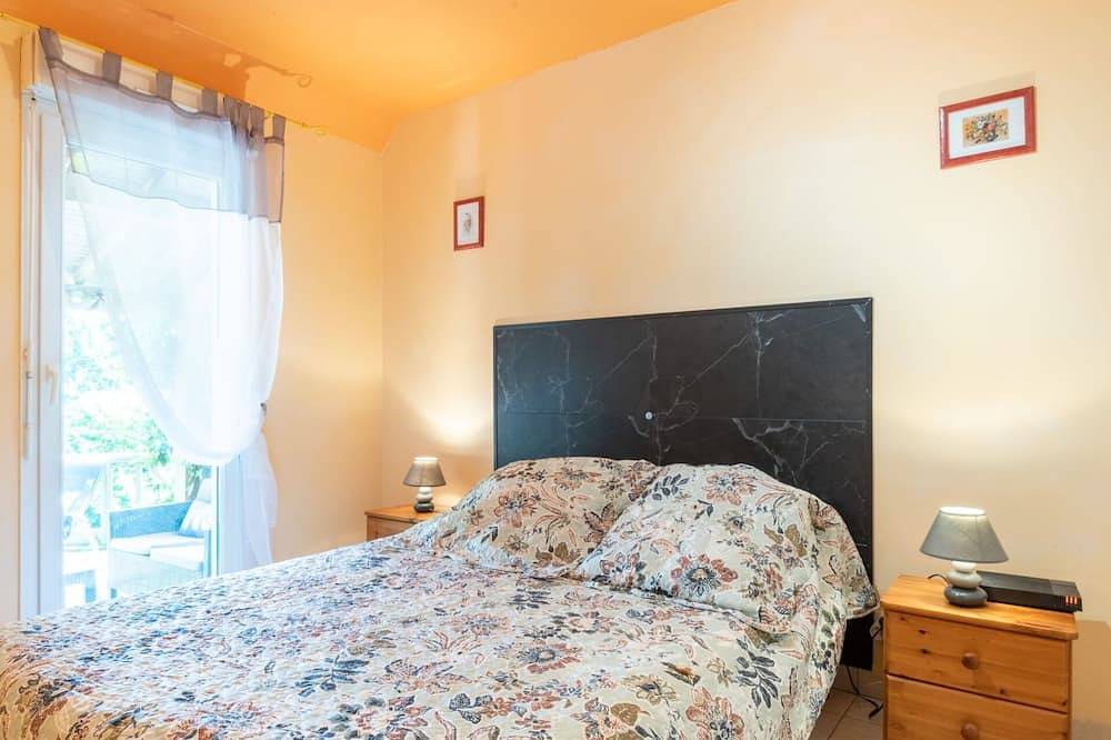 Maravillosa casa de vacaciones privada con Wifi, Tv, terraza, mascotas permitida y aparcamiento in Carentan les Marais, Côte de la Déroute