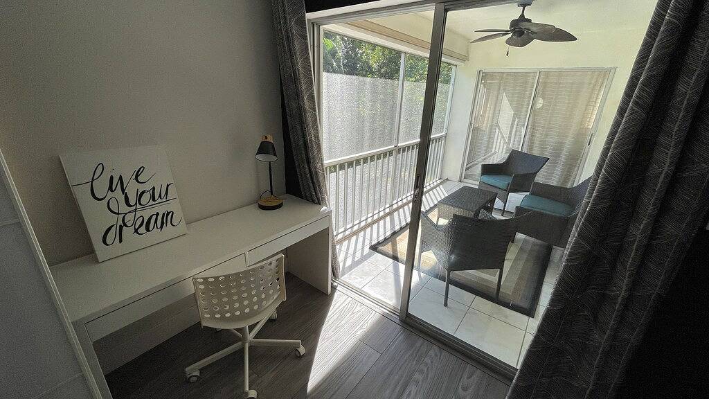 Ganze Wohnung, Only 8 Minutes from Seagate Beach, Spacious 3Br 2Ba Naples Condo Prime Location in Southwest Florida