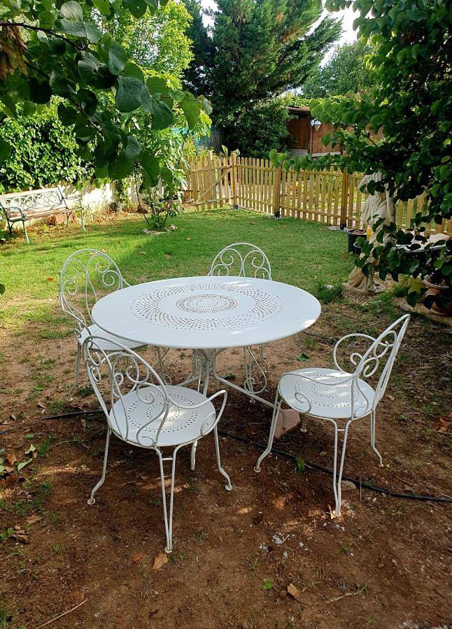 Location de vacances T2 non loin d'Aix et Marseille in Pourrières, Région de Brignoles