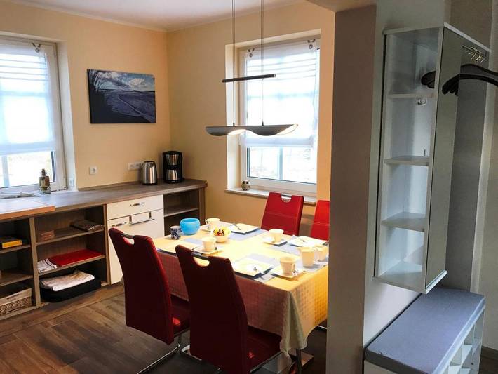 Ferienhaus für 5 Personen, mit Ausblick und Garten sowie Seeblick in Fuhlendorf - 4