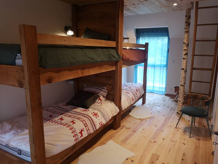 Gîte pour 8 personnes, avec terrasse et jardin à Asté - 4